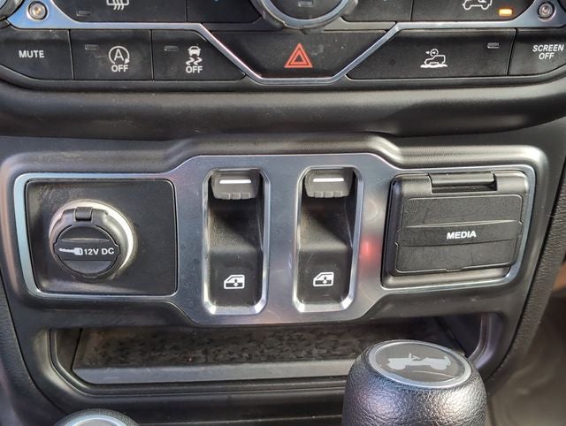 2021 Jeep Wrangler Sport