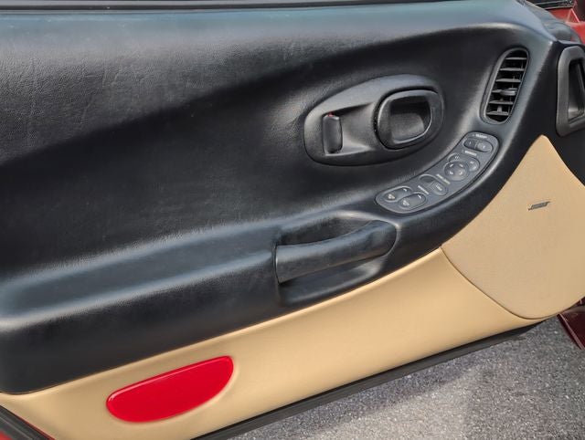 2004 Chevrolet Corvette Base