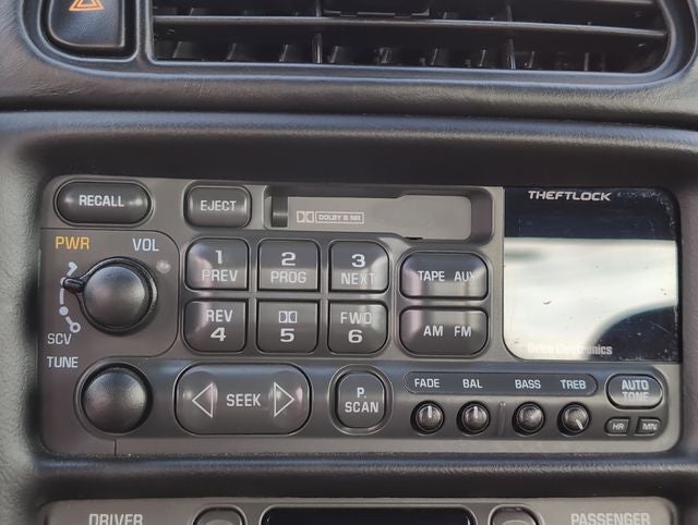 2004 Chevrolet Corvette Base