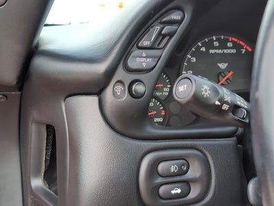 2004 Chevrolet Corvette Base