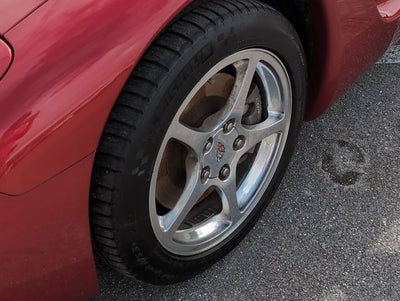 2004 Chevrolet Corvette Base