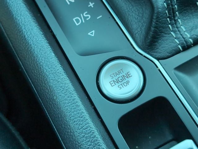 2021 Volkswagen Atlas 3.6L V6 SEL R-Line