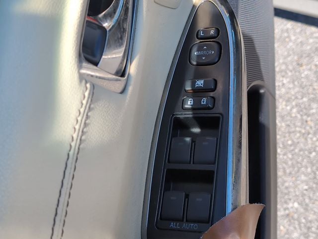 2014 Toyota Avalon Hybrid Limited