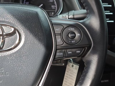 2020 Toyota Camry SE