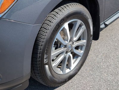 2013 Nissan Pathfinder SV