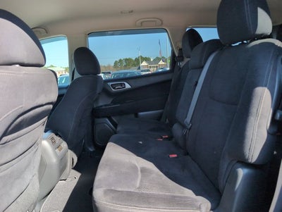 2013 Nissan Pathfinder SV