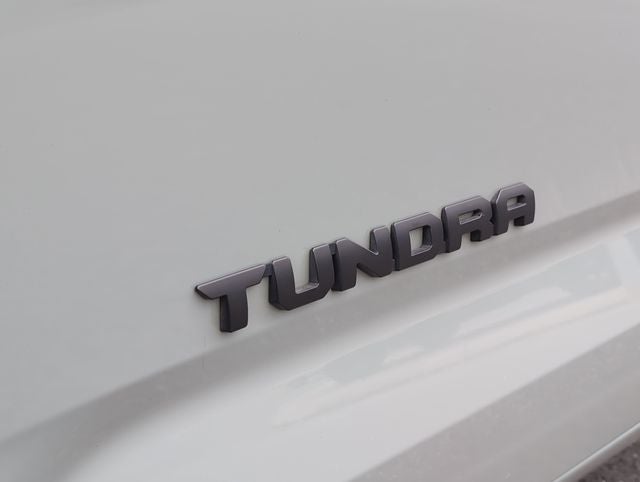 2022 Toyota Tundra 2WD SR5
