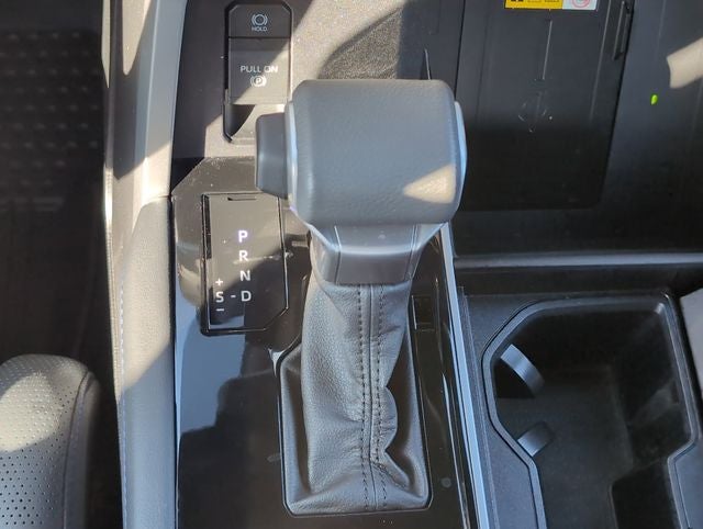 2022 Toyota Tundra 4WD Platinum