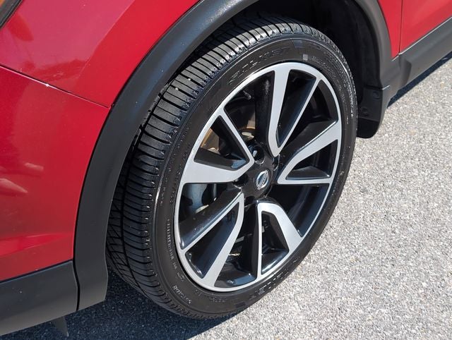 2017 Nissan Rogue Sport SL