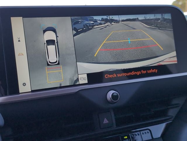 2025 Toyota Crown Signia Limited