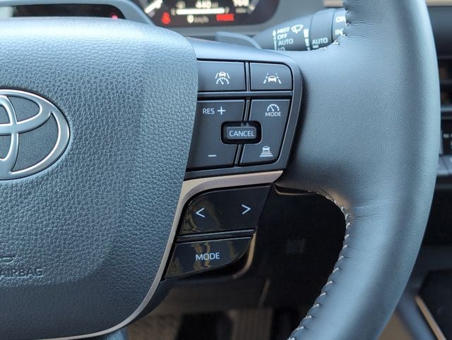 2025 Toyota Crown Signia Limited