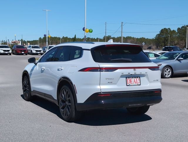 2025 Toyota Crown Signia Limited