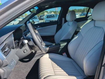 2025 Genesis G70 3.3T Sport Advanced