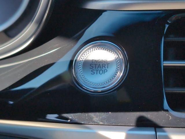 2025 Genesis G70 3.3T Sport Advanced