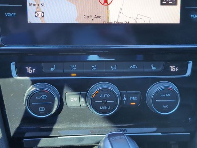 2019 Volkswagen Golf R DCC & Navigation 4Motion