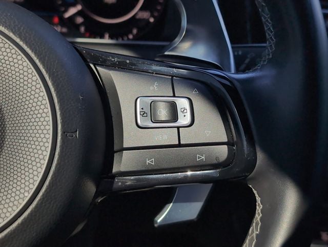 2019 Volkswagen Golf R DCC & Navigation 4Motion