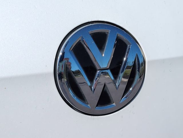 2019 Volkswagen Golf R DCC & Navigation 4Motion