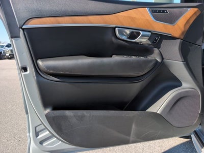 2025 Volvo XC90 Plus