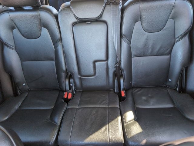 2025 Volvo XC90 Plus