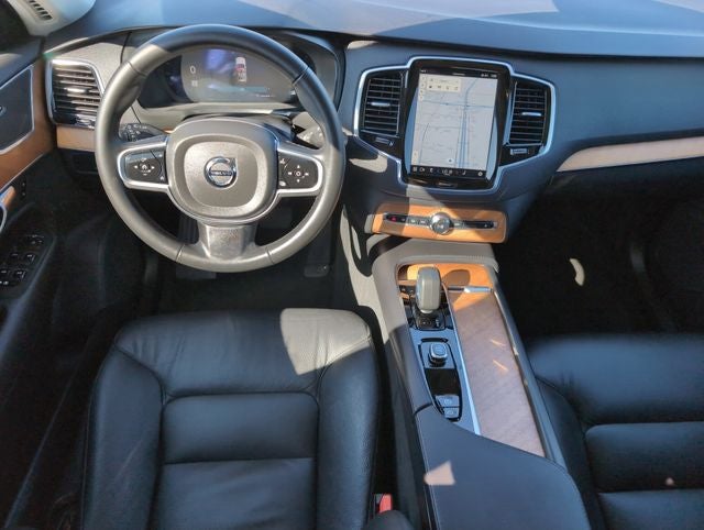 2025 Volvo XC90 Plus