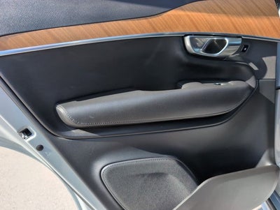 2025 Volvo XC90 Plus